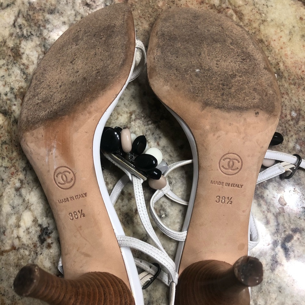 Vintage Chanel Logo heels sandals - Picture 12 of 14